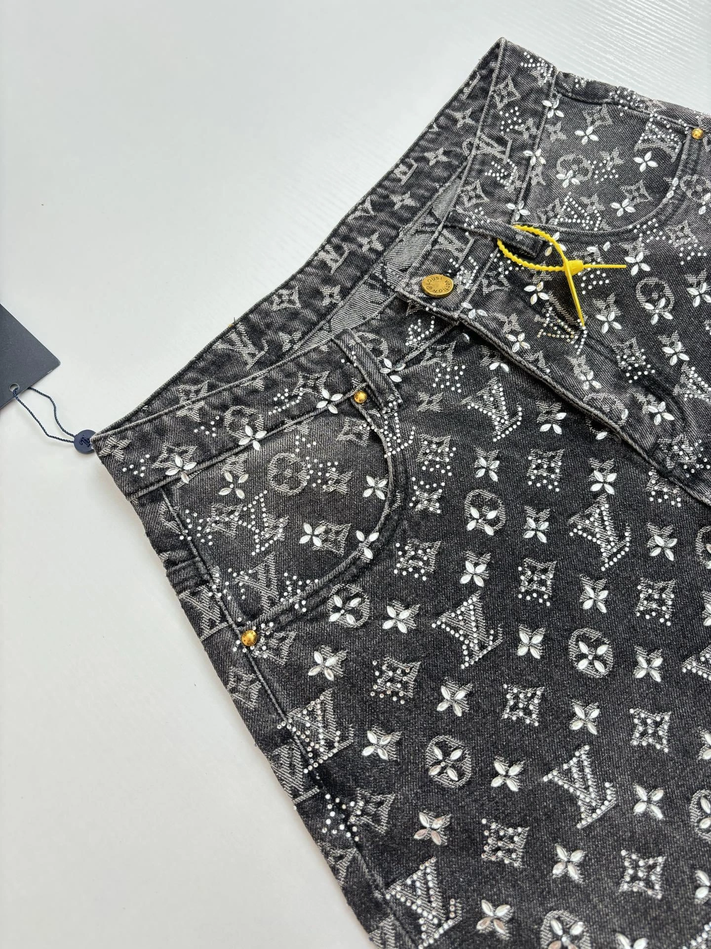 wg.luxury- 8V item:E-F363H0417